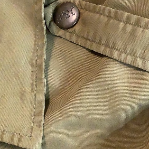 Joe & Elle Size Large Olive Green Women's Jacket With Front Pockets. Preloved - Picture 6 of 7